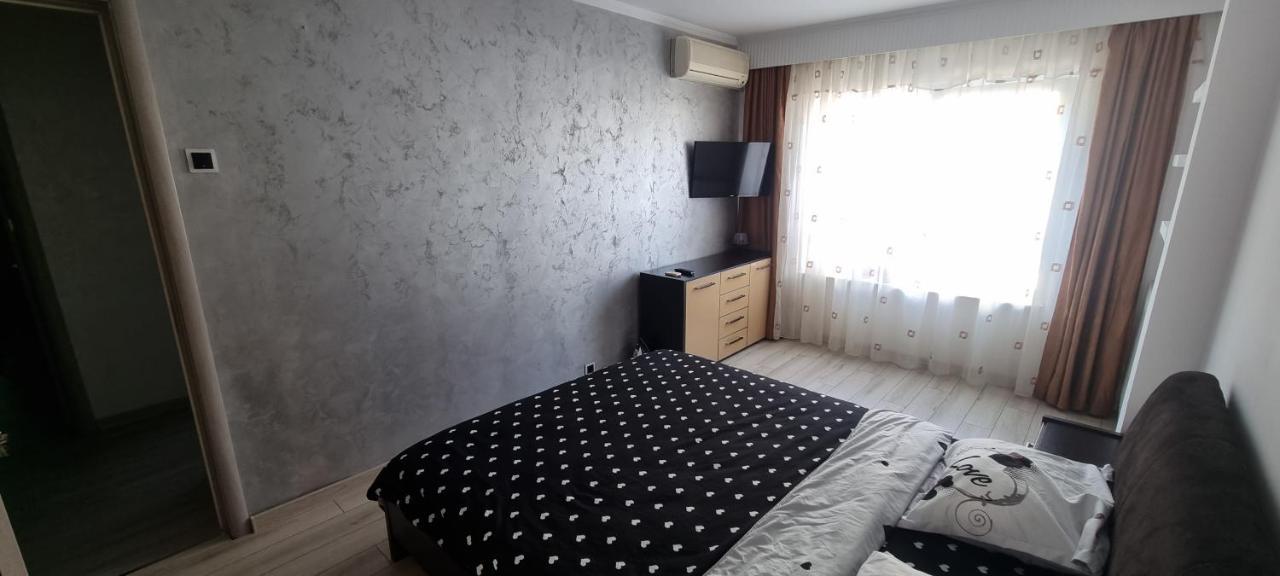 Ilona Apartament 3 Camere Râmnicu Vâlcea المظهر الخارجي الصورة